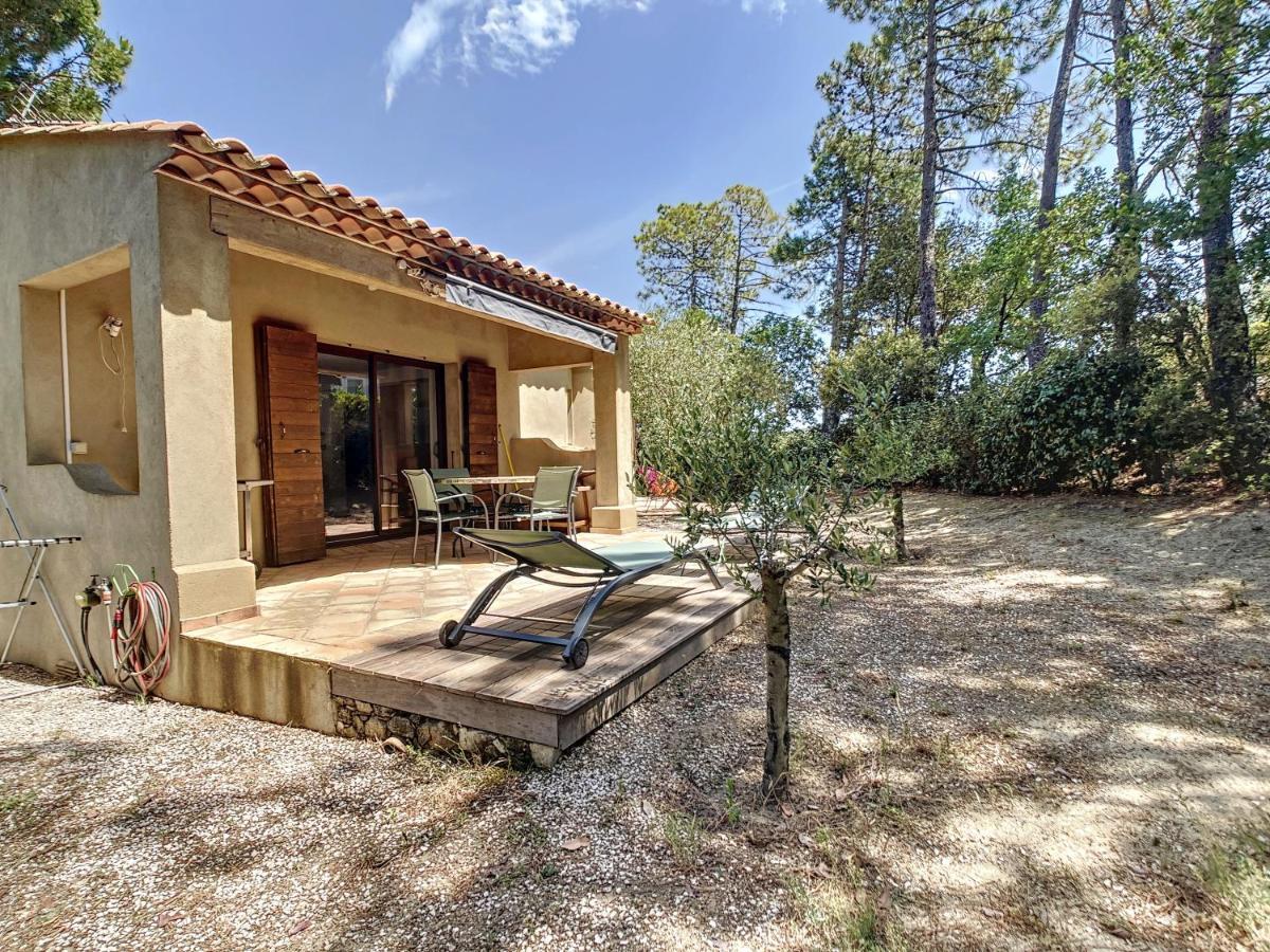 Villa La Petite Bergerie Le Plan-de-la-Tour Exterior foto